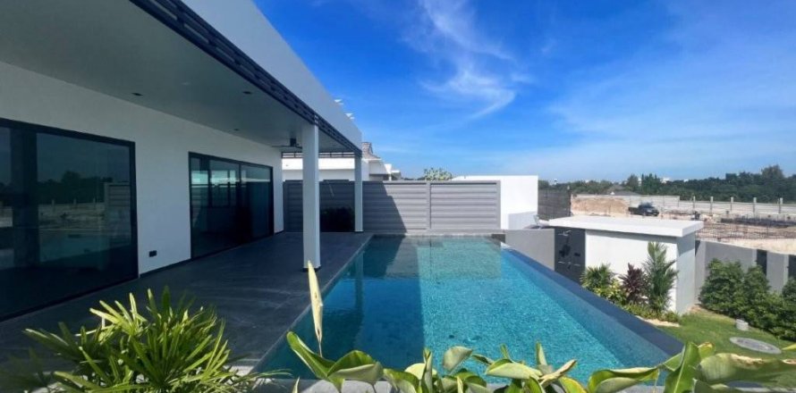 Вилла в Хуа Хине, Таиланд с 4 спальнями  № 150462