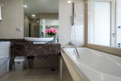 Condo in Bang Lamung, Thailand, 2 bedrooms  № 57633 - photo 10