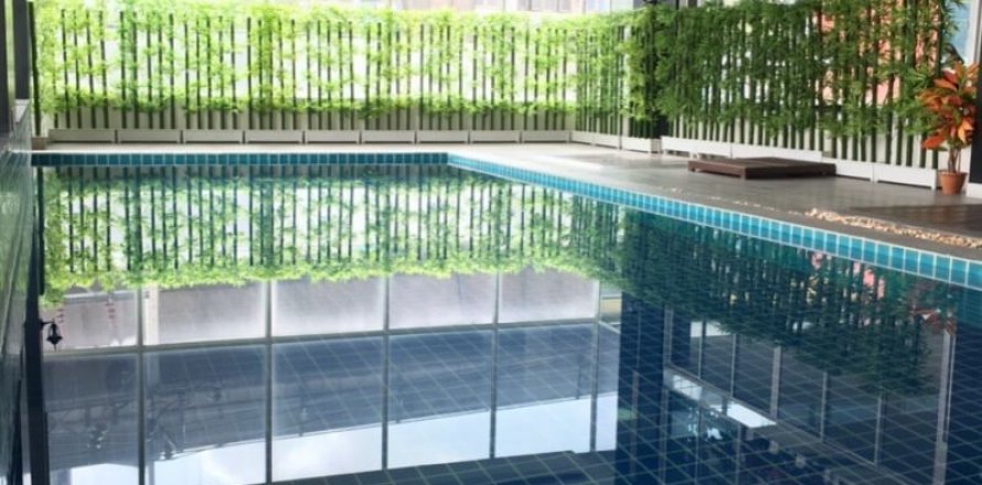 Condo in Bangkok, Thailand, 1 bedroom  № 157615