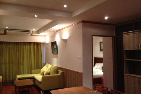 Condo in Bangkok, Thailand, 1 bedroom  № 157611 - photo 3