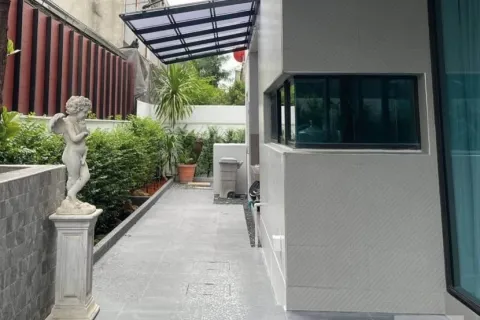 Haus in Bang Khen, Bangkok, Thailand 5 Schlafzimmer № 218793 - Foto 11