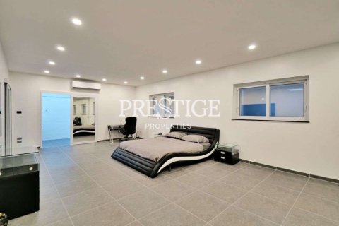 House in Pattaya, Thailand 6 bedrooms № 198727 - photo 12