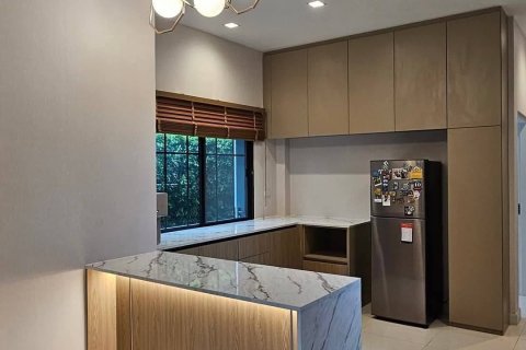 House in Bang Kruai, Thailand 4 bedrooms № 167257 - photo 10