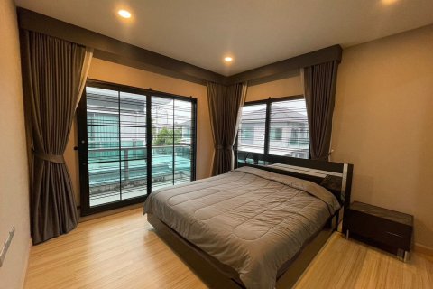 Maison à Nonthaburi, Thaïlande 3 chambres № 167261 - photo 6