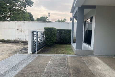 Maison à Nonthaburi, Thaïlande 3 chambres № 167261 - photo 17