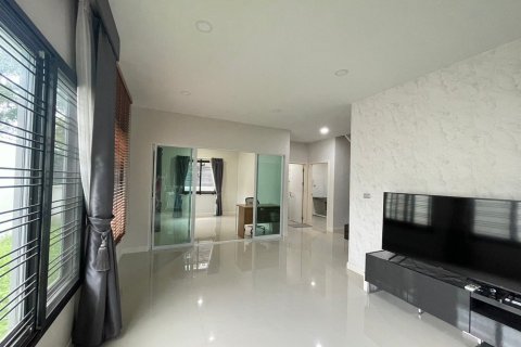 Maison à Nonthaburi, Thaïlande 3 chambres № 167261 - photo 12