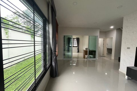 Maison à Nonthaburi, Thaïlande 3 chambres № 167261 - photo 13