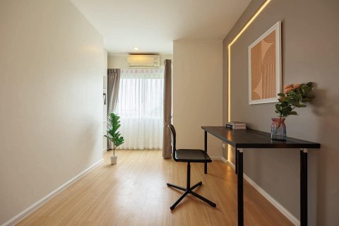 Condo à Bang Sue, Bangkok, Thaïlande, 2 chambres  № 167260 - photo 4