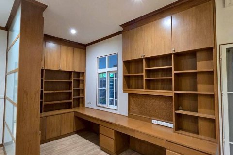 Maison à Chiang Mai, Thaïlande 5 chambres № 167259 - photo 7