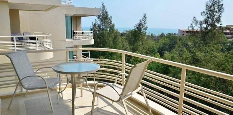 Кондоминиум с 2 спальнями в Хуа Хине, Таиланд № 145063