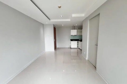 Студия в кондо в Ваттхане, Бангкок, Таиланд № 145065 - фото 2