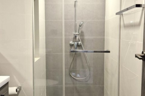 Studio dans le Condo à Khlong Toei, Bangkok, Thaïlande  № 145060 - photo 3