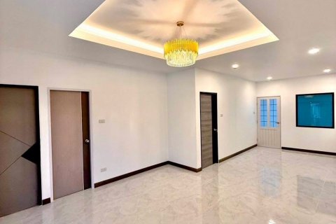 Maison à Pa Klok, Thaïlande 3 chambres № 136343 - photo 10