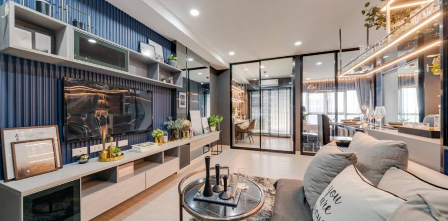 Condo in Samut Prakan, Thailand, 1 bedroom  № 160988