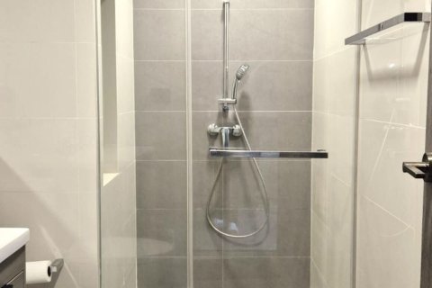 Студия в кондо в Клонг Тоэй, Бангкок, Таиланд № 170853 - фото 5