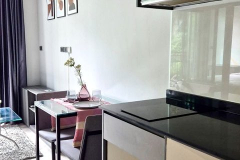 Студия в кондо в Клонг Тоэй, Бангкок, Таиланд № 170853 - фото 6