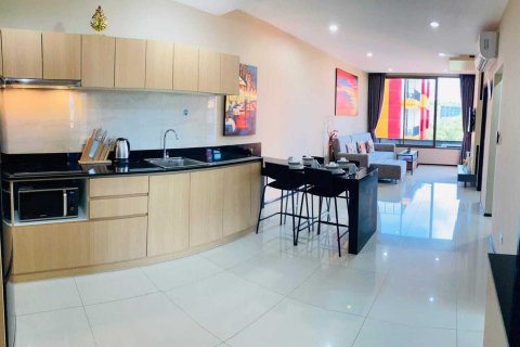 Condo in Phuket, Thailand, 2 bedrooms № 170854 - photo 4