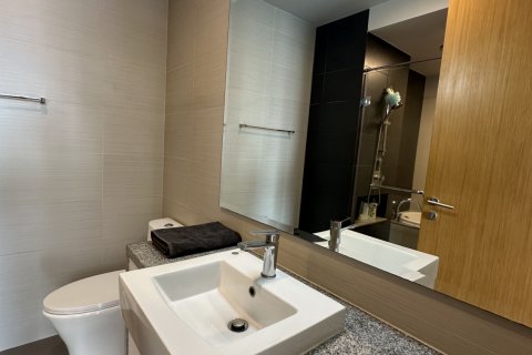 Condo à Khlong Toei, Bangkok, Thaïlande, 2 chambres  № 170851 - photo 21