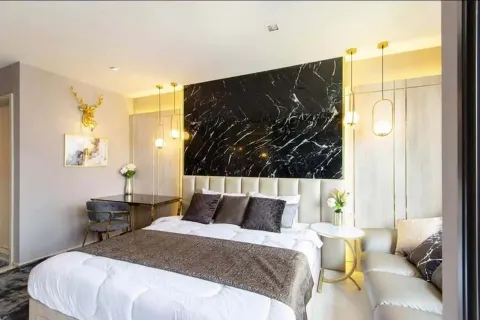 Студия в кондо в Патхум Ване, Бангкок, Таиланд № 169115 - фото 2