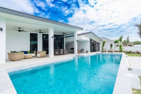 Villa à Hua Hin, Thaïlande 4 chambres № 119447 - photo 3