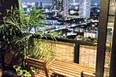 Condo in Bangkok, Thailand, 2 bedrooms  № 119448 - photo 10