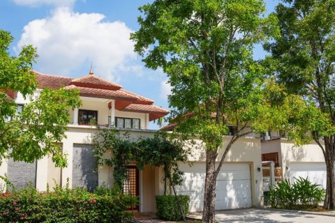 Вилла в Пхукете, Таиланд с 5 спальнями  № 145886 - фото 2