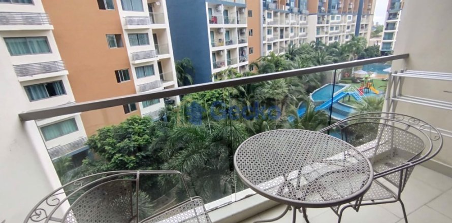 Estudio en el condominio en Pattaya, Tailandia № 209364