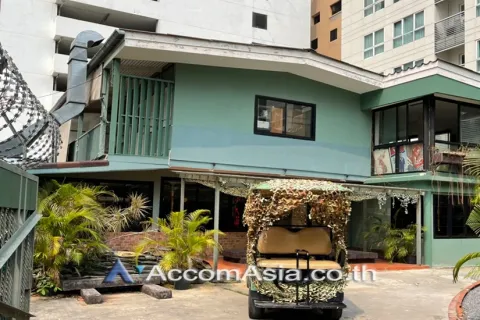 Haus in Watthana, Bangkok, Thailand 3 Schlafzimmer № 216861 - Foto 2