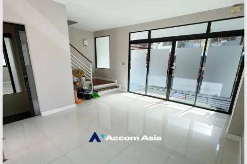 Reihenhaus in Bang Kho Laem, Bangkok, Thailand 3 Schlafzimmer № 216862 - Foto 4