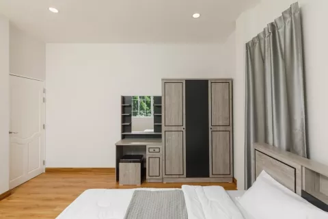 House in Hang Dong, Thailand 4 bedrooms № 139901 - photo 10