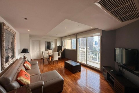 Condo in Watthana, Bangkok, Thailand, 2 bedrooms  № 139903 - photo 7