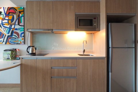 Studio in the Condo in Bang Lamung, Thailand  № 205103