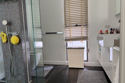 Apartment in Pattaya, Thailand 3 rooms № 159799 - photo 12