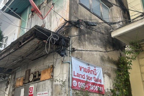 Таунхаус в Пхра Накхоне, Бангкок, Таиланд с 4 спальнями  № 153569 - фото 2