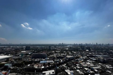 Condo in Bangkok, Thailand, 5 bedrooms  № 157501 - photo 2