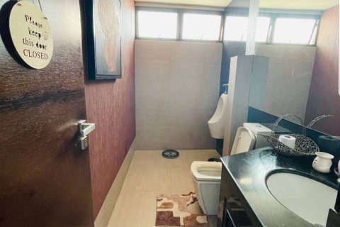 Condo in Bangkok, Thailand, 5 bedrooms  № 157500 - photo 4