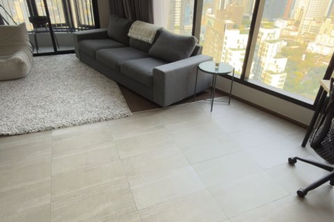 Студия в кондо в Клонг Тоэй, Бангкок, Таиланд № 162964 - фото 2