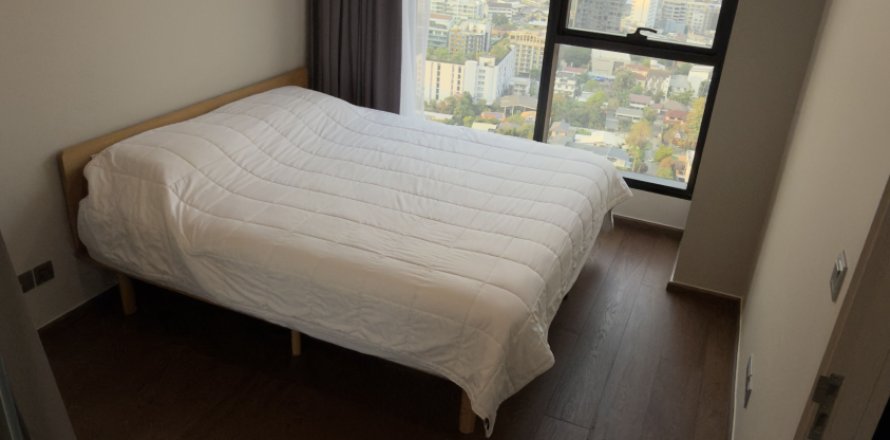 Studio dans le Condo à Khlong Toei, Bangkok, Thaïlande  № 162964