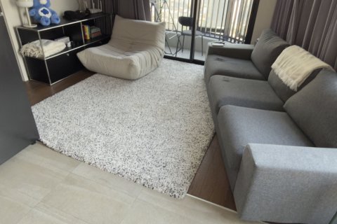 Studio in the Condo in Khlong Toei, Bangkok, Thailand  № 162964