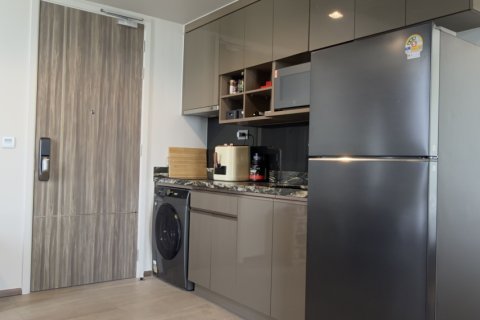 Studio dans le Condo à Khlong Toei, Bangkok, Thaïlande  № 162964 - photo 7