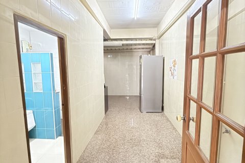 Таунхаус в Лат Крабанге, Бангкок, Таиланд с 2 спальнями  № 135577 - фото 11