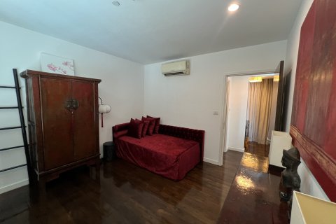 Condo à Khlong San, Bangkok, Thaïlande, 2 chambres  № 135576 - photo 6