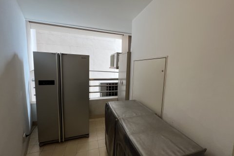 Condo à Khlong San, Bangkok, Thaïlande, 2 chambres  № 135576 - photo 16