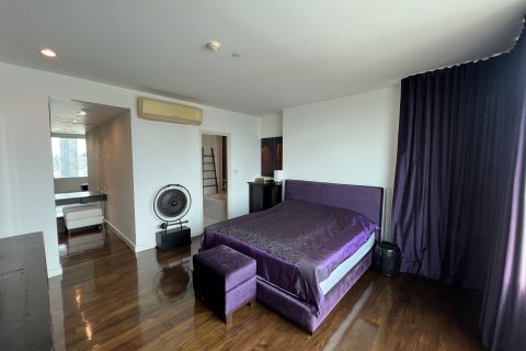 Condo à Khlong San, Bangkok, Thaïlande, 2 chambres  № 135576 - photo 11