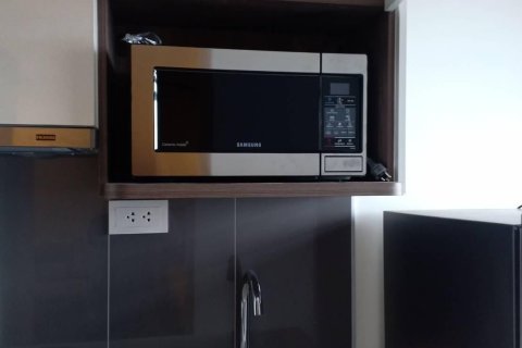 Studio in the Condo in Huai Khwang, Bangkok, Thailand  № 170562 - photo 11