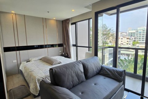 Студия в кондо в Паттайе, Таиланд № 170558 - фото 2