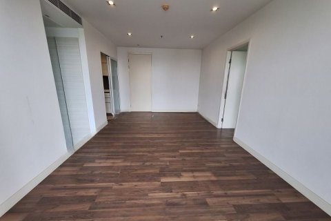 Condo in Bangkok, Thailand, 2 bedrooms  № 148073 - photo 6