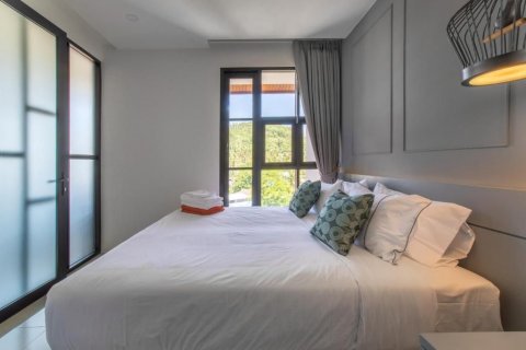 Кондоминиум с 2 спальнями в Пхукете, Таиланд № 145379 - фото 11