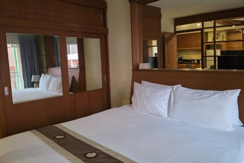 Studio dans le Condo à Pattaya, Thaïlande  № 145384 - photo 9