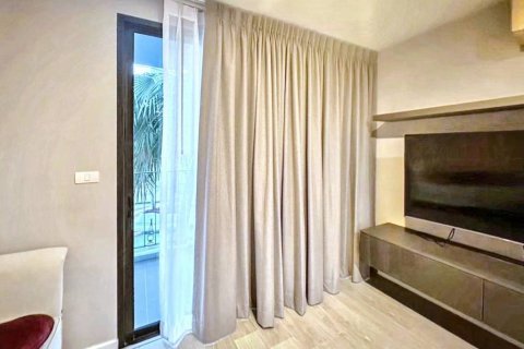 Кондоминиум с 2 спальнями в Нонтхабури, Таиланд № 118438 - фото 2